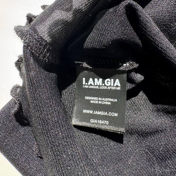 I.AM.GIA Tashi Top – Black - Picture 7 of 11